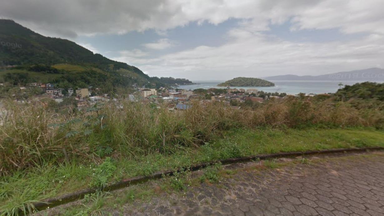 TERRENO COM 362,70M² NO LOTEAMENTO JARDIM BALNEÁRIO JACAREÍ, CONCEIÇÃO DE JACAREÍ, MANGARATIBA / RJ
