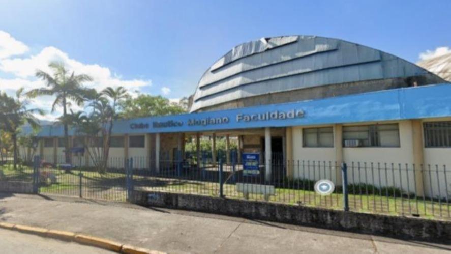 Parte do terreno do Clube Náutico Mogiano, com aprox. 15.000 m², com benfeitorias não averbadas, matrícula nº 20077, Rua Cabo Diogo Oliver, 758, Vila Mogilar, Mogi das Cruzes/SP.