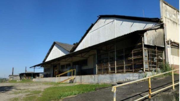 PARQUE INDUSTRIAL DA DULOREN COM 20.565M² E TERRENO DE 386.829,92M², QUEIMADOS / RJ