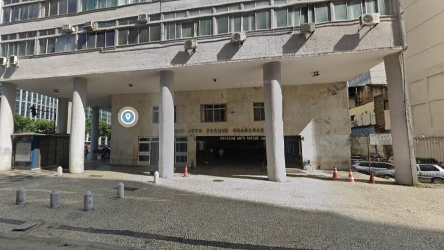 Direitos aquisitivos sobre o imóvel composto por box-Garagem 321 do Edifício situado na Avenida Passos, nº 101