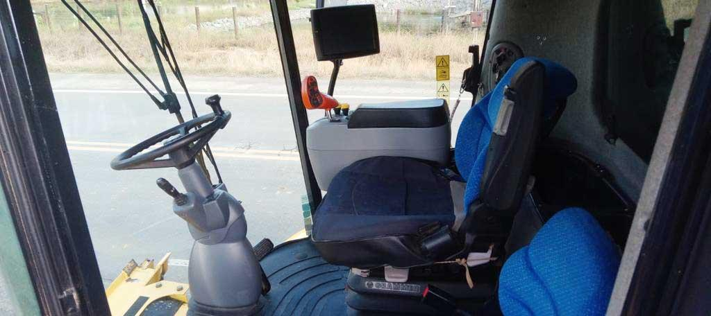 COLHEITADEIRA NEW HOLLAND CR5.85 DUAL + PL25 + BM12 + CARRINHO - ANO 2019 REVISADA