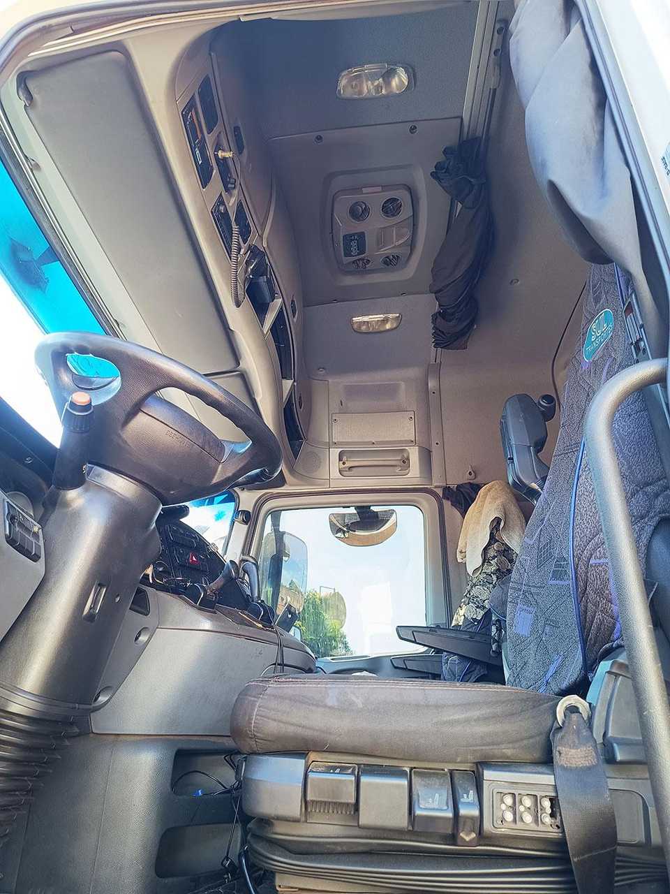 CAVALO MECÂNICO MERCEDES ACTROS 2651S 6X4 - ANO 2018/ 2019
